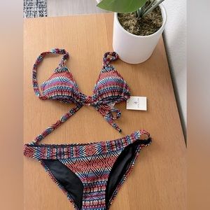 Volcom Seas the Day Tricolor Bikini Set in Size Small